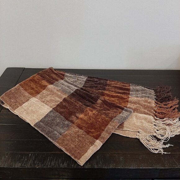 ❌SOLD❌ Brown Plaid Scarf Chenille Rectangular Fringe Fall Winter Womens Mens - Picture 5 of 10